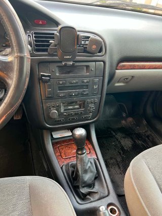 Peugeot 406 2001