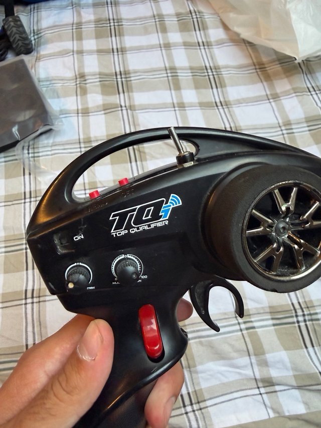 Mando Traxxas 2.4GHz