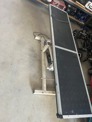 Elevador moto eléctrico artesanal