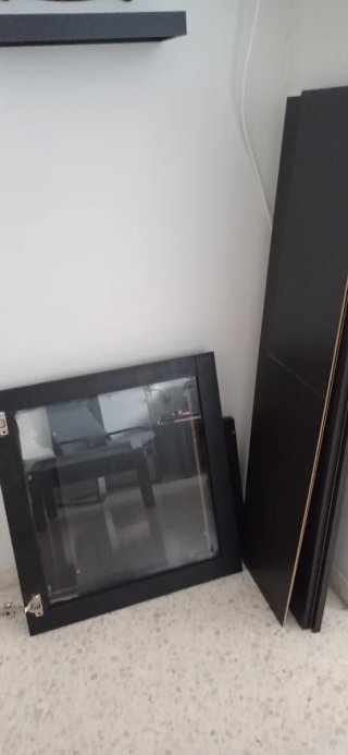 Regalo Módulo Ikea Negro con Cristal