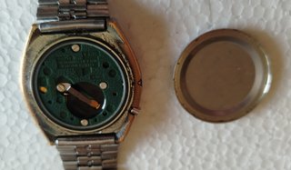 Reloj Citizen Digital Pulsera Hombre Japan