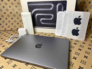 MacBook Pro M4 Pro