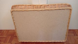 Cesta grande mimbre madera nueva. Mide 76 por 52