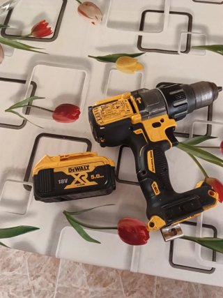 TALADRO DEWALT PERCUTOR BATERÍA DCD996