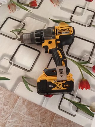 TALADRO DEWALT PERCUTOR BATERÍA DCD996