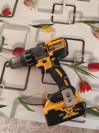 TALADRO DEWALT PERCUTOR BATERÍA DCD996