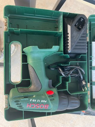 Taladro Bosch PSR 12 VE-2 con maletín
