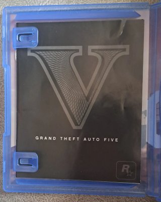 PS4 Grand Theft Auto V Premium Edition