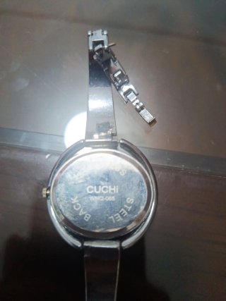 Reloj CUCHI Mujer Plata y Blanco