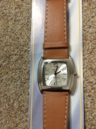 Reloj Adrina Pulsera Cuero Marrón y Plata