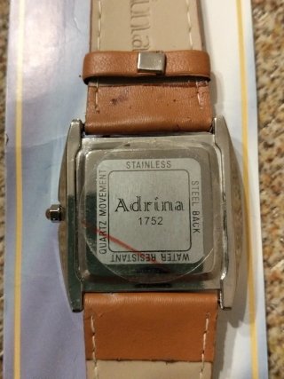 Reloj Adrina Pulsera Cuero Marrón y Plata