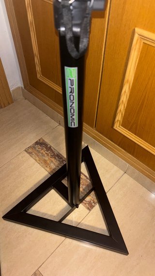 Soportes Pronomic SLS-10 Negros