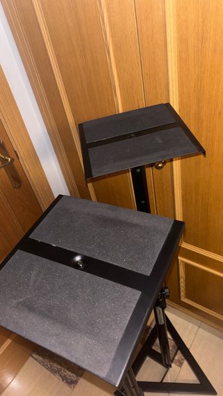 Soportes Pronomic SLS-10 Negros