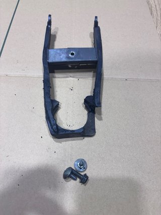 Tapa piñón Suzuki GSXR 750 600 SRAD