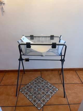 Bañera Stokke con soporte y hamaca bebé