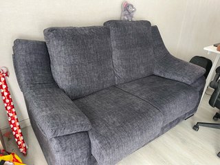 Sofá 2 plazas gris tela
