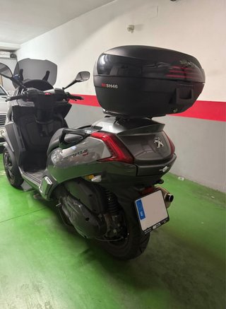 Peugeot Metropolis 400i