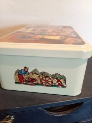 Caja Metálica Vintage Decorada