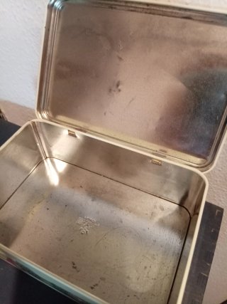 Caja Metálica Vintage Decorada