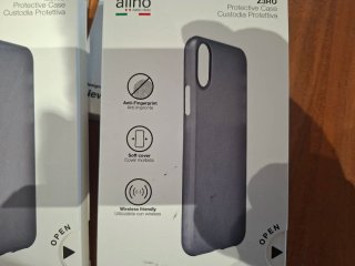 Custodia protettiva per iPhone XR di aiino (modello Z3RO Protective Case)