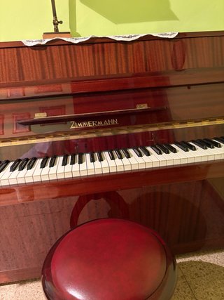 Piano de pared Zimmermann
