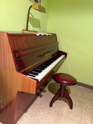 Piano de pared Zimmermann