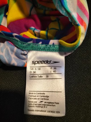 Bañador niña/mujer Speedo. Tallas 30, 32 y 34