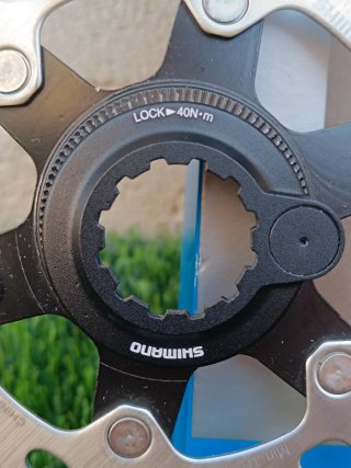 Disco Freno Shimano SM-RT64 203mm Center Lock