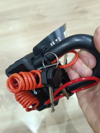 Candado Antirrobo LUMA SOLIDO DISC 18