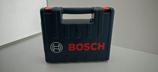 Taladro percutor 600W Bosch con maletín