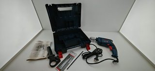 Taladro percutor 600W Bosch con maletín