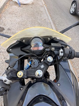 Honda CBR 125cc 2011 Negra