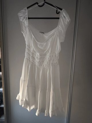 Vestido blanco corto