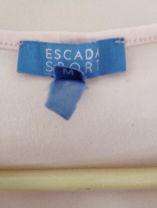 Camiseta Escada Sport rosa claro