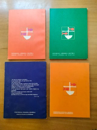 Lote 4 libros catecismo escolar