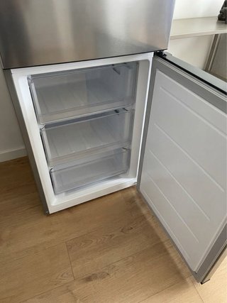 Frigorífico LG GBV3200DPY 203cm (Perfecto estado)
