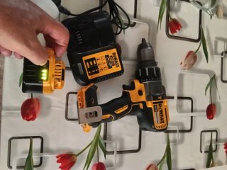 TALADRO DEWALT PERCUTOR BATERÍA DCD996