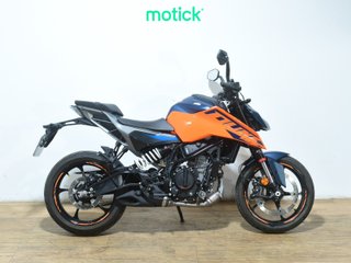 KTM DUKE 125