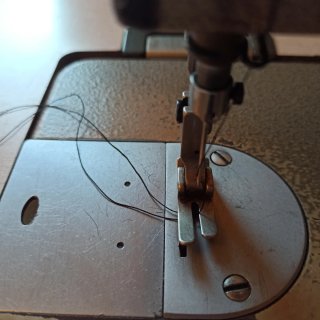 Máquina de coser JUKI DDL-5550