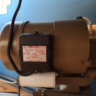 Máquina de coser JUKI DDL-5550