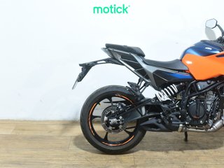 KTM DUKE 125