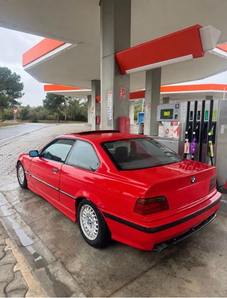 BMW 328i e36