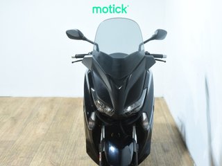 YAMAHA XMAX 125