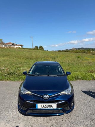 Toyota Avensis 2016