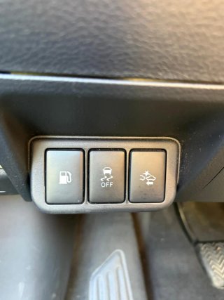 Toyota Avensis 2016