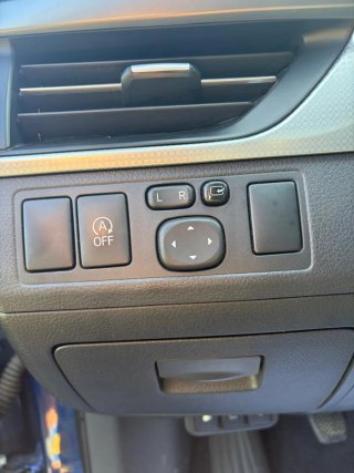 Toyota Avensis 2016