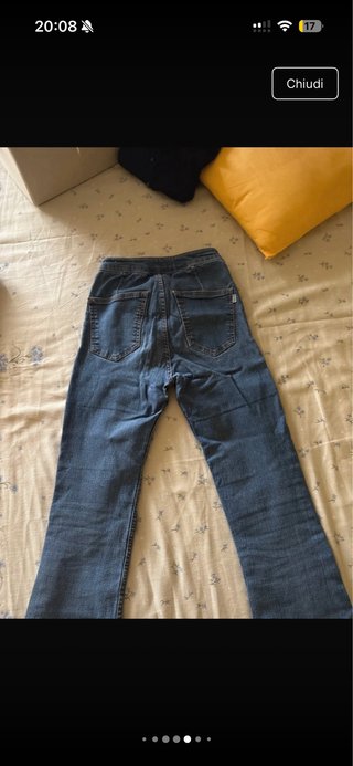 Pantaloni denim flare Bershka blu