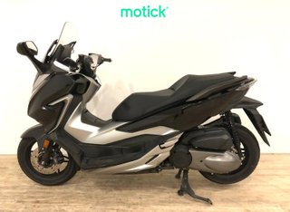 HONDA FORZA 300