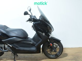 YAMAHA XMAX 125