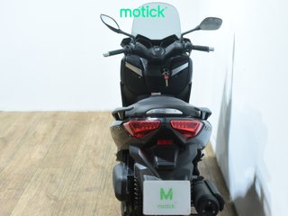 YAMAHA XMAX 125